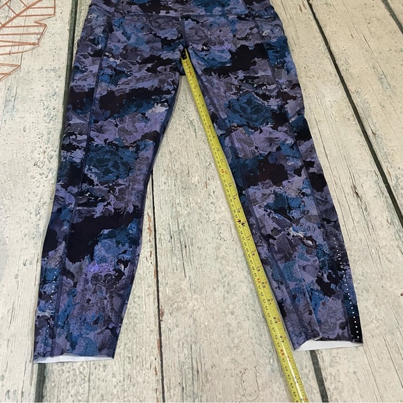 Lululemon 12 fast & free 7/8 tight ll screen camo multi purple floral active run - Picture 5 of 10